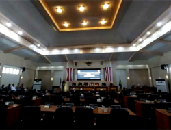 DPRD Sukabumi Gelar Rapat Paripurna Terkait Tiga Raperda InisiatifDPRD Sukabumi Gelar Rapat Paripurna Terkait Tiga Raperda Inisiatif