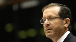 Trump Desak Israel Ampuni Netanyahu, Presiden Herzog Masih Pertimbangkan