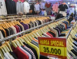 Thrifting Online di blokir, pedagang takut uang tak cair